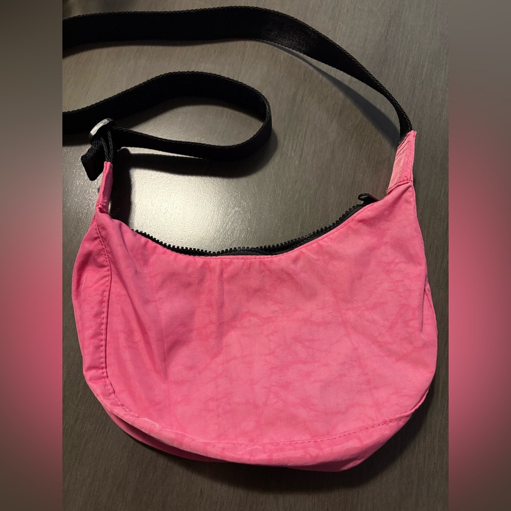 BAGGU small nylon crescent shoulder bag in azalea pink